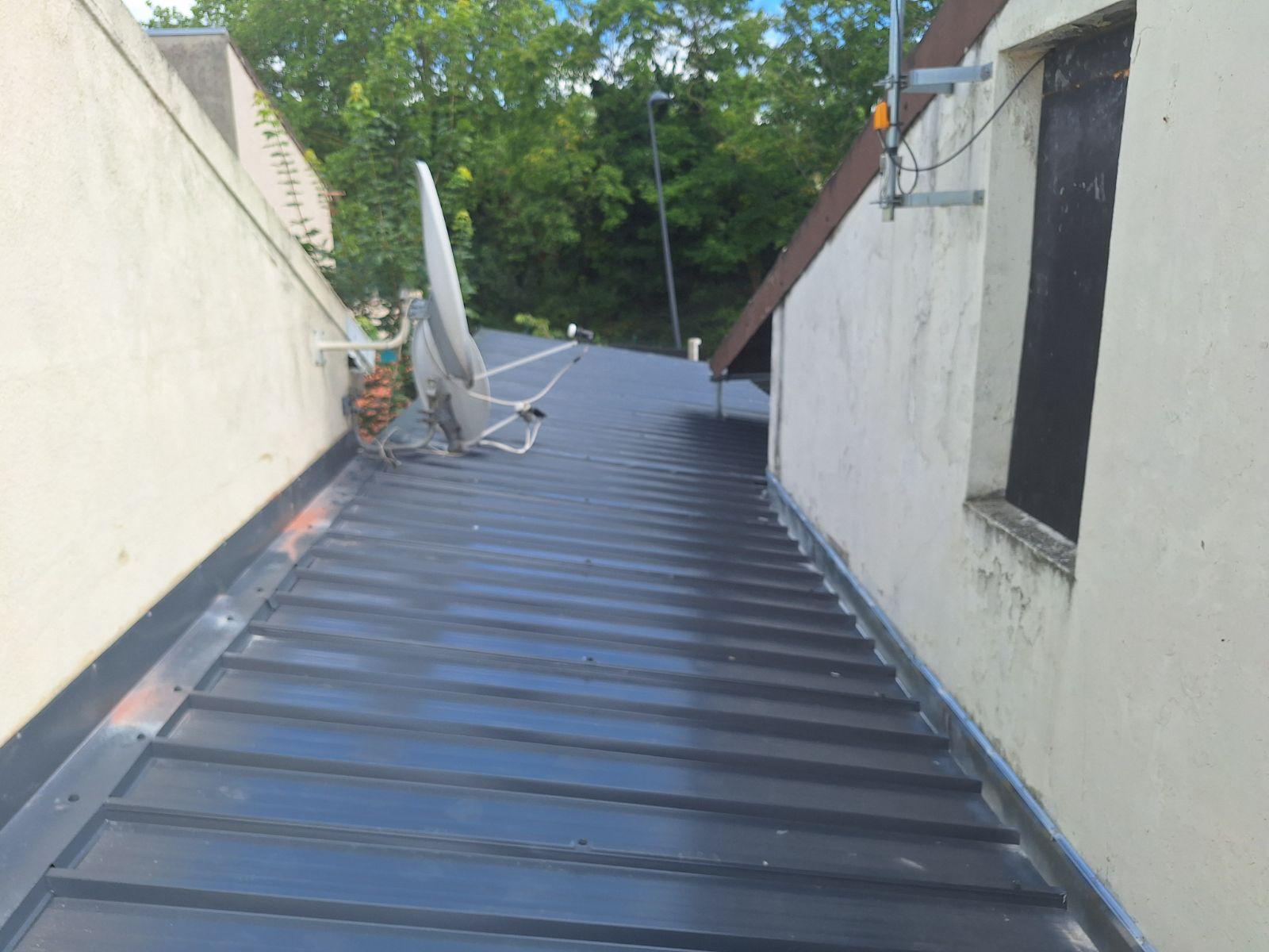 Artisan couvreur à Montfermeil (93370) - AMF Couverture en Seine-Saint-Denis (93)