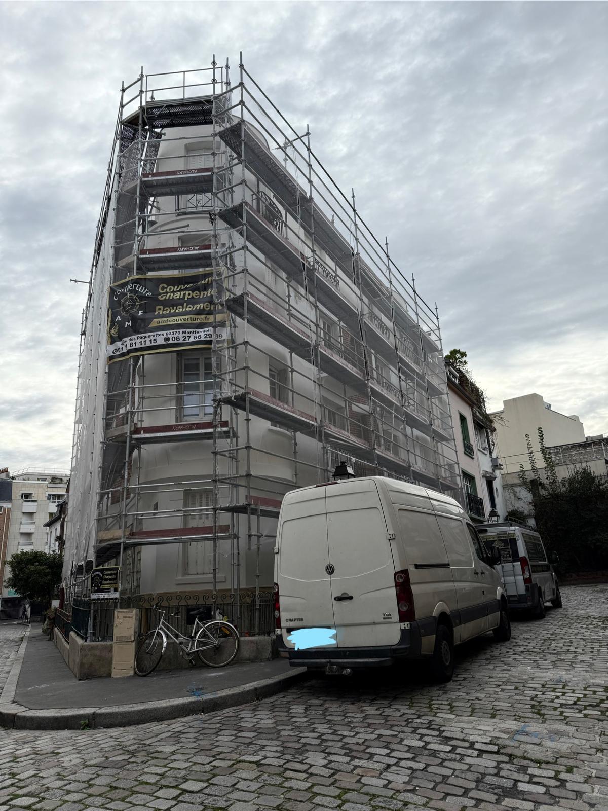 Artisan couvreur à Montfermeil (93370) - AMF Couverture en Seine-Saint-Denis (93)