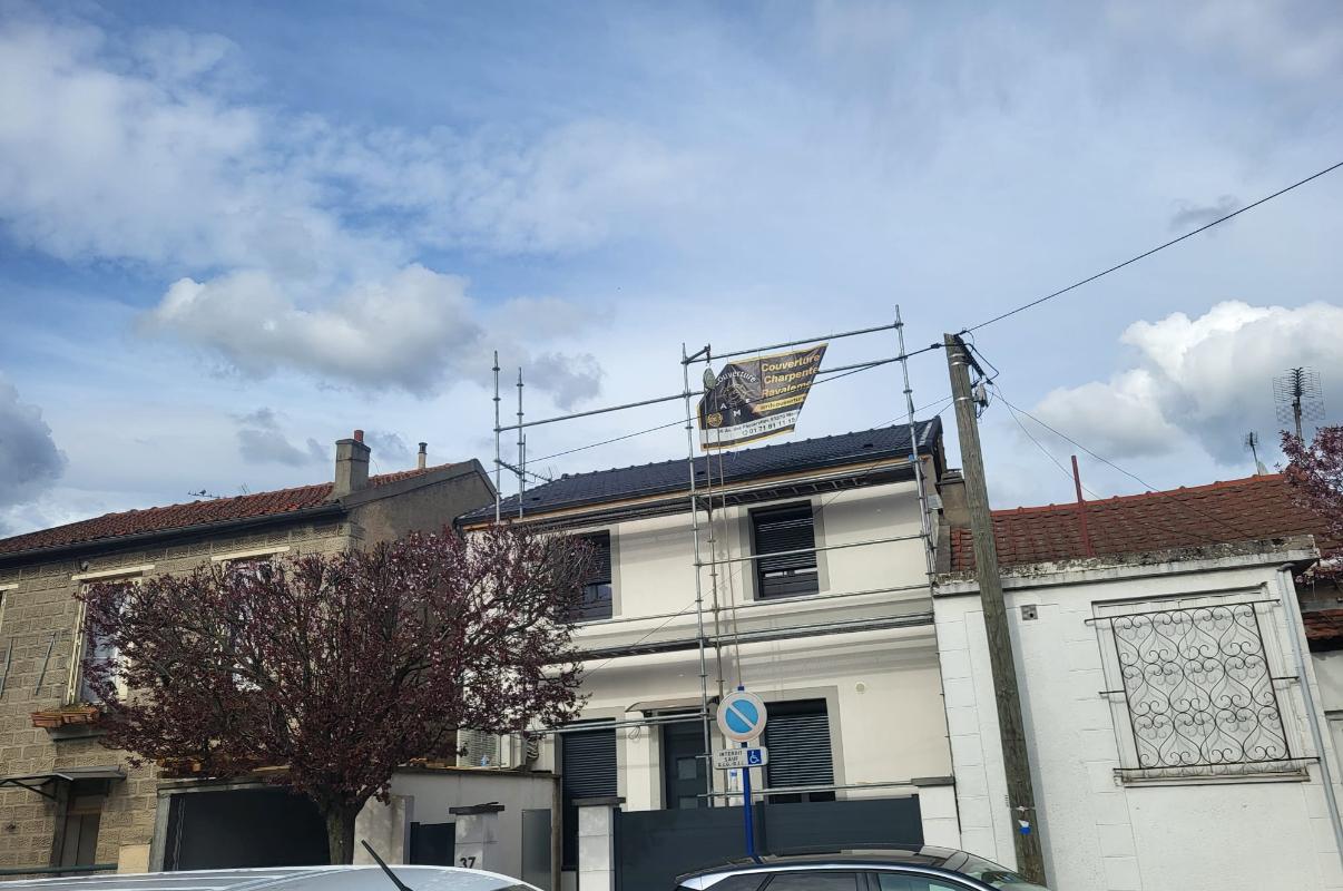 Artisan couvreur à Montfermeil (93370) - AMF Couverture en Seine-Saint-Denis (93)