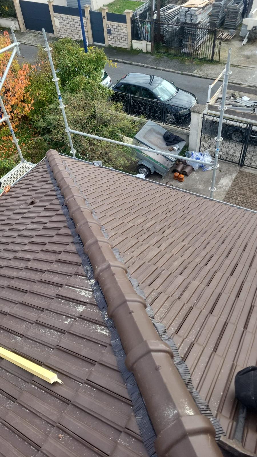 Artisan couvreur à Montfermeil (93370) - AMF Couverture en Seine-Saint-Denis (93)