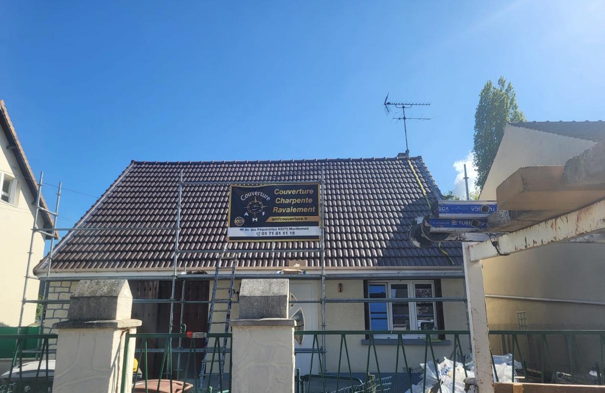 Artisan couvreur à Montfermeil (93370) - AMF Couverture en Seine-Saint-Denis (93)