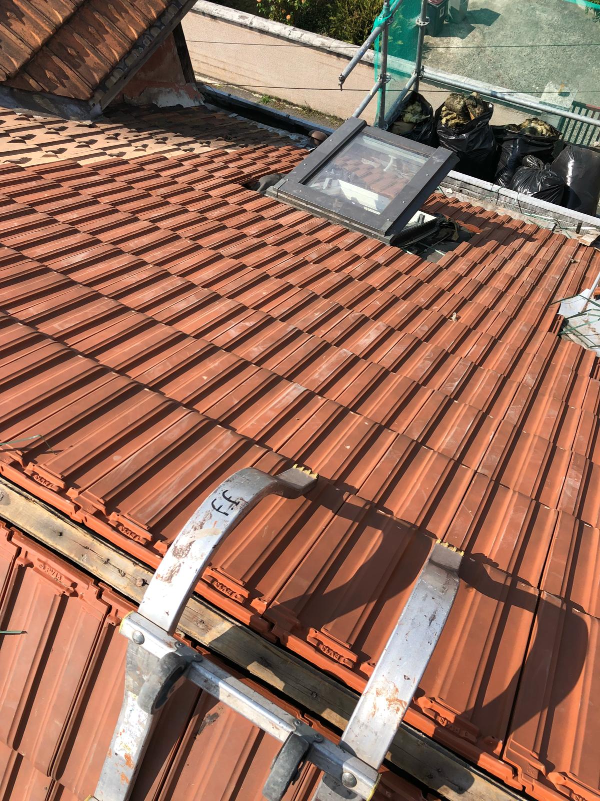 Artisan couvreur à Montfermeil (93370) - AMF Couverture en Seine-Saint-Denis (93)