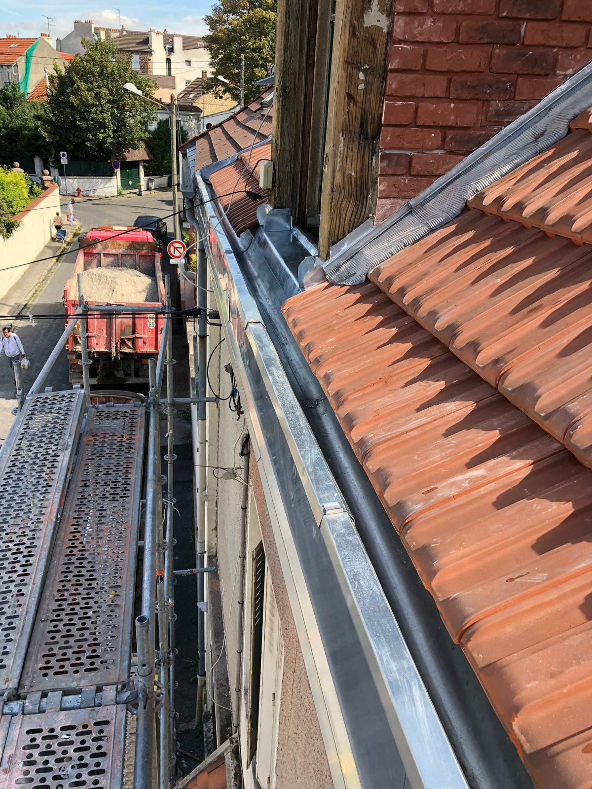 Artisan couvreur à Montfermeil (93370) - AMF Couverture en Seine-Saint-Denis (93)