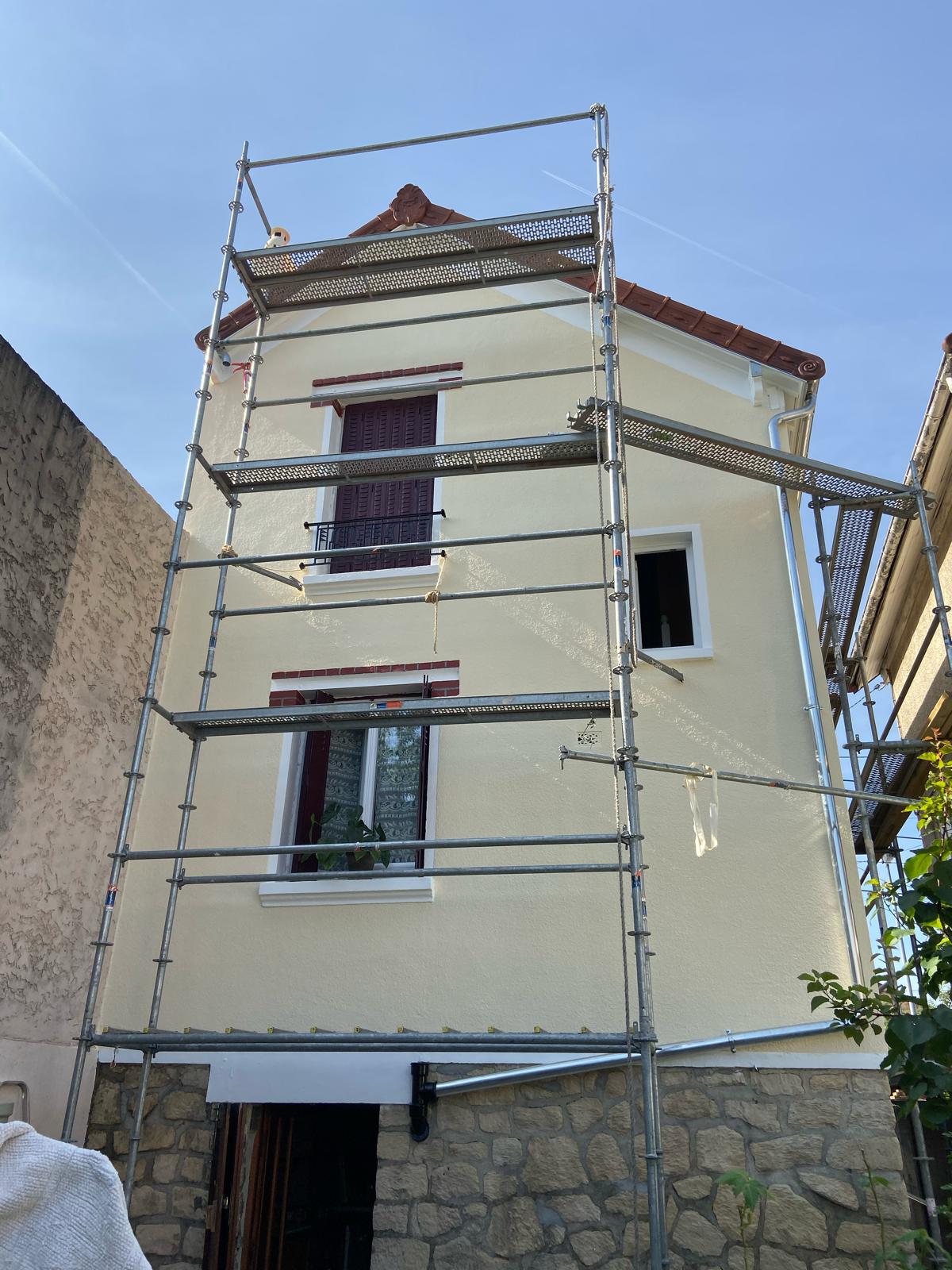 Artisan couvreur à Montfermeil (93370) - AMF Couverture en Seine-Saint-Denis (93)