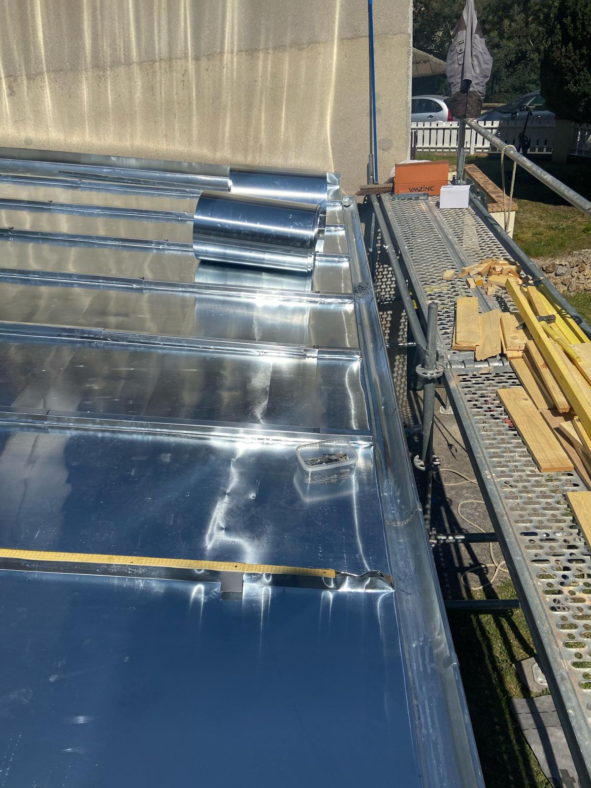 Artisan couvreur à Montfermeil (93370) - AMF Couverture en Seine-Saint-Denis (93)