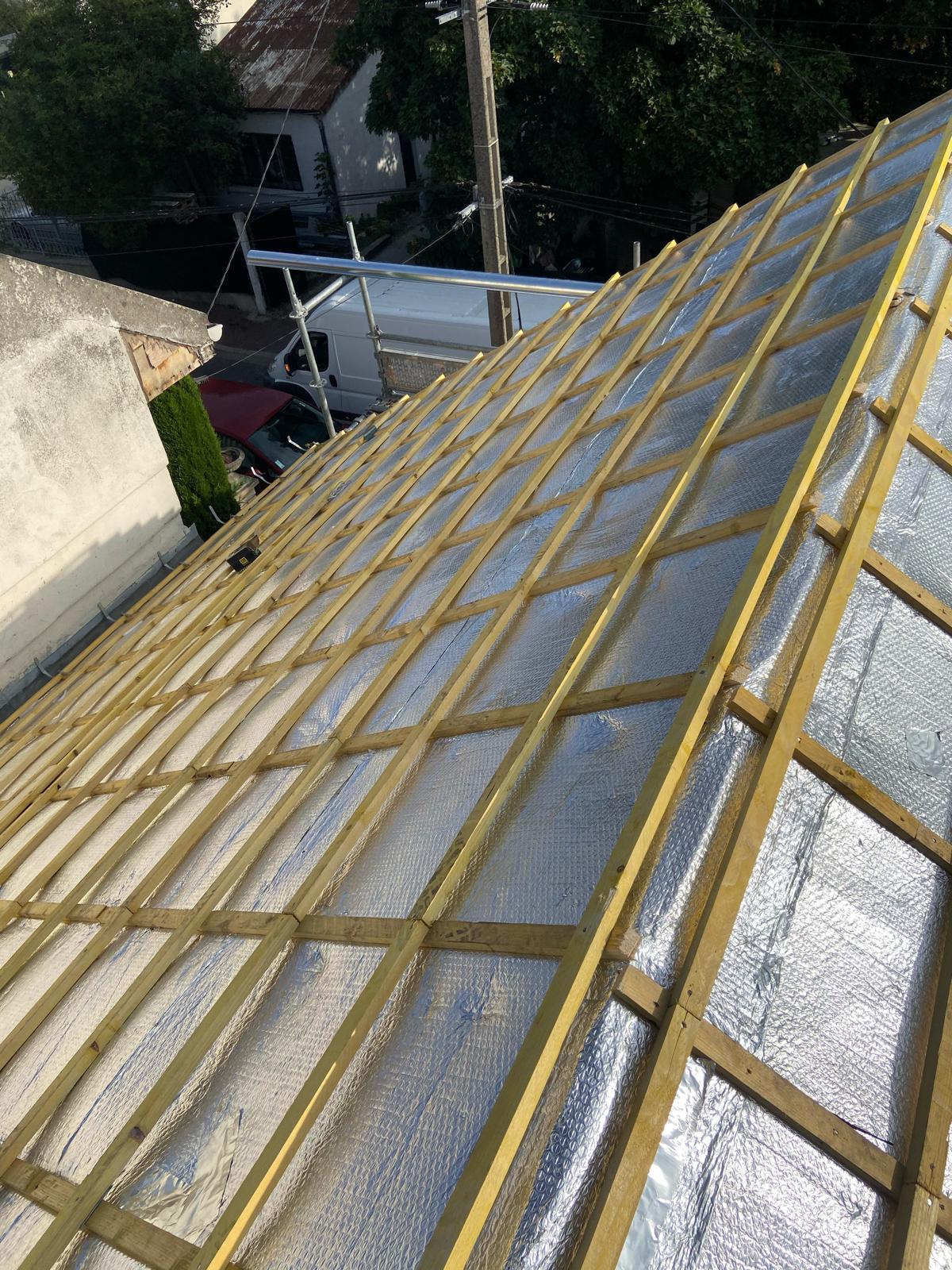 Artisan couvreur à Montfermeil (93370) - AMF Couverture en Seine-Saint-Denis (93)