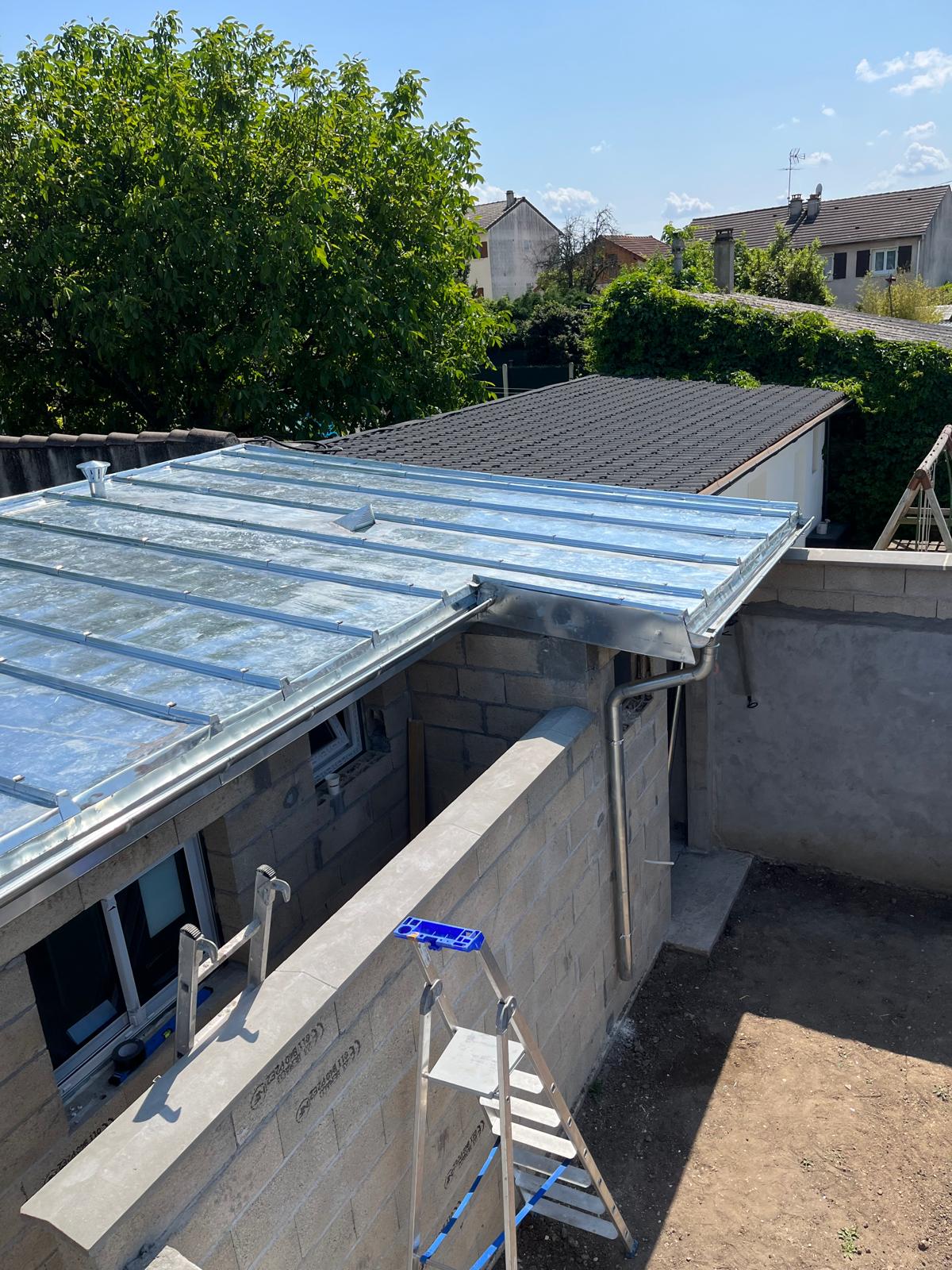 Artisan couvreur à Montfermeil (93370) - AMF Couverture en Seine-Saint-Denis (93)